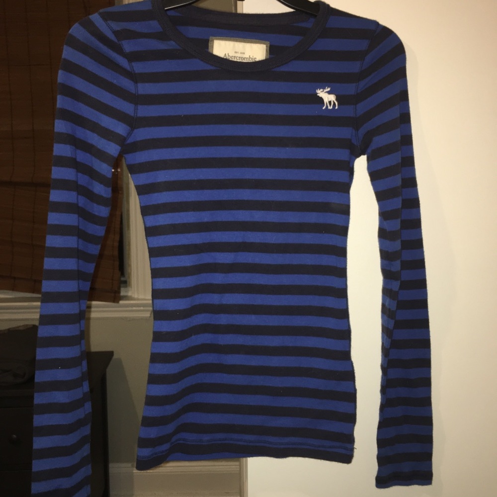 Women’s long sleeve shirt